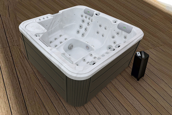 Spa all'aperto bianco vasca idromassaggio acrilica Balboa Sistema 54 Total Jet